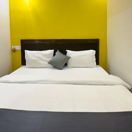 Hotel Candolim Aloft Екстер'єр фото