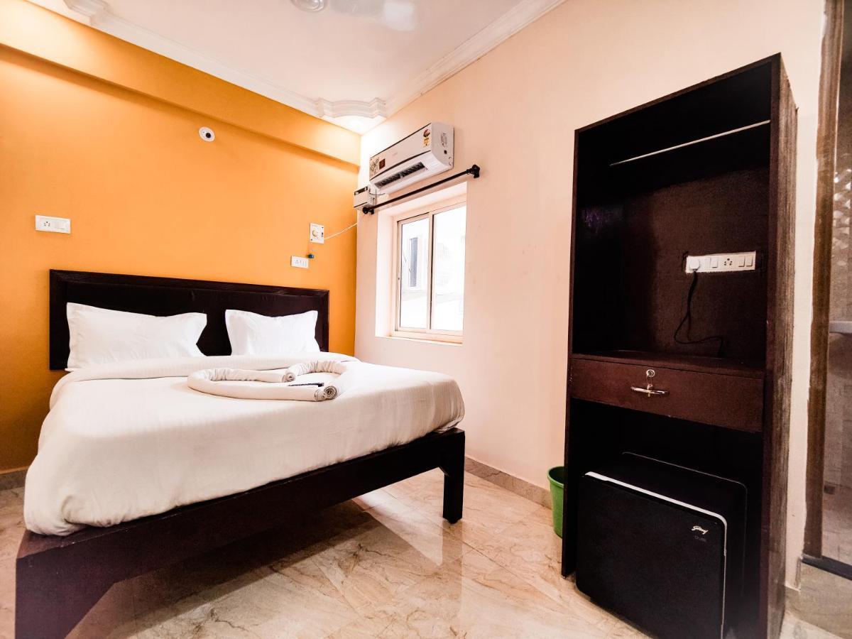 Hotel Candolim Aloft Екстер'єр фото