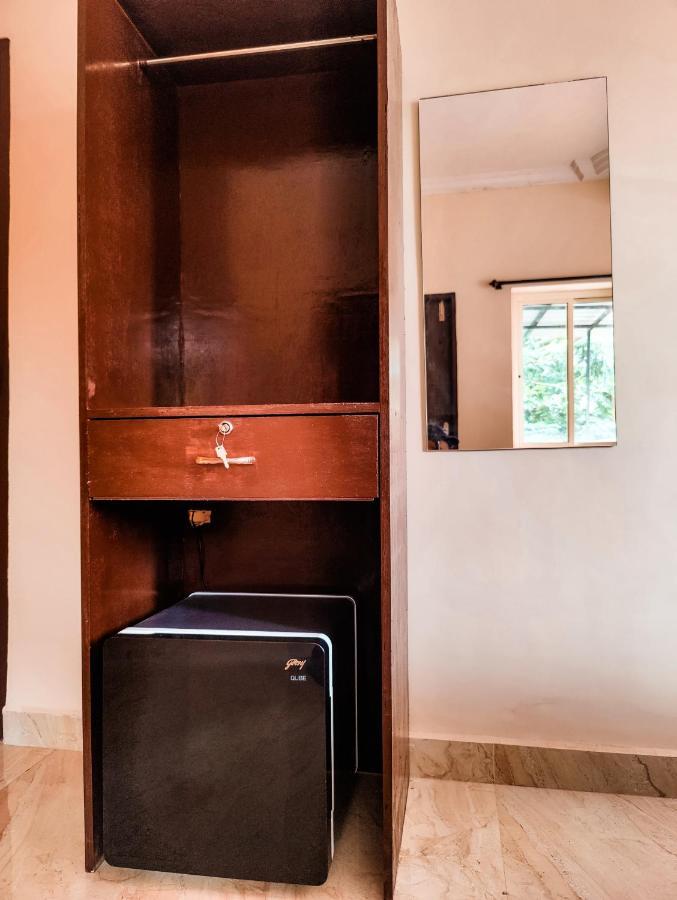 Hotel Candolim Aloft Екстер'єр фото