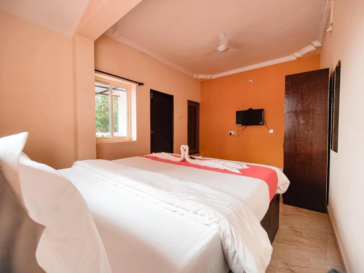 Hotel Candolim Aloft Екстер'єр фото