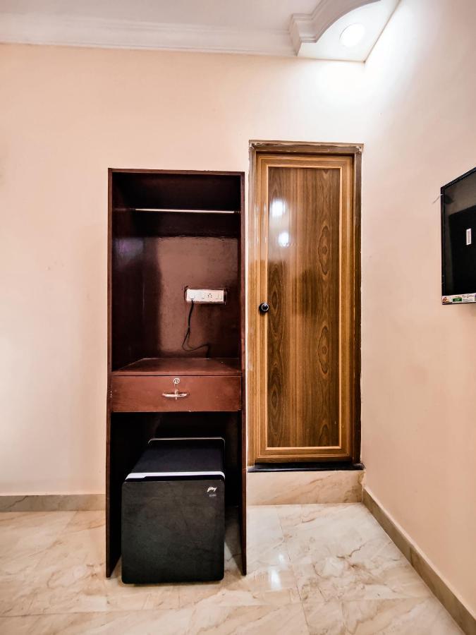 Hotel Candolim Aloft Екстер'єр фото