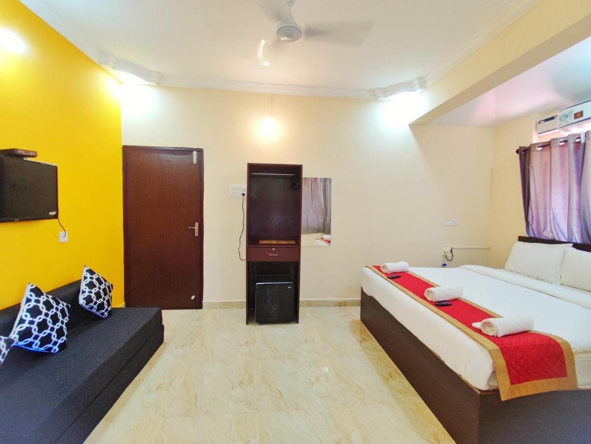 Hotel Candolim Aloft Екстер'єр фото