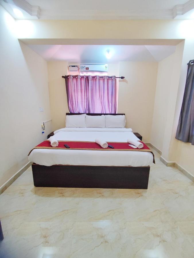 Hotel Candolim Aloft Екстер'єр фото