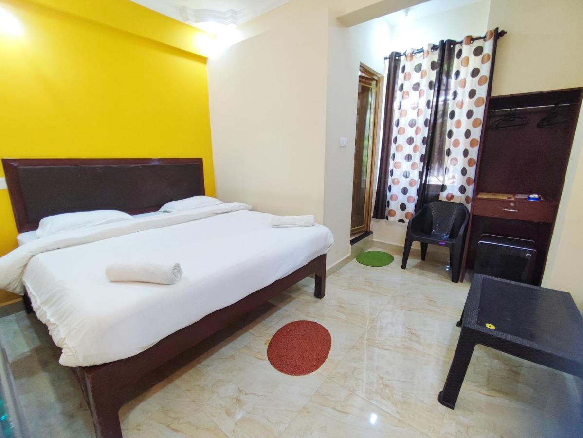 Hotel Candolim Aloft Екстер'єр фото