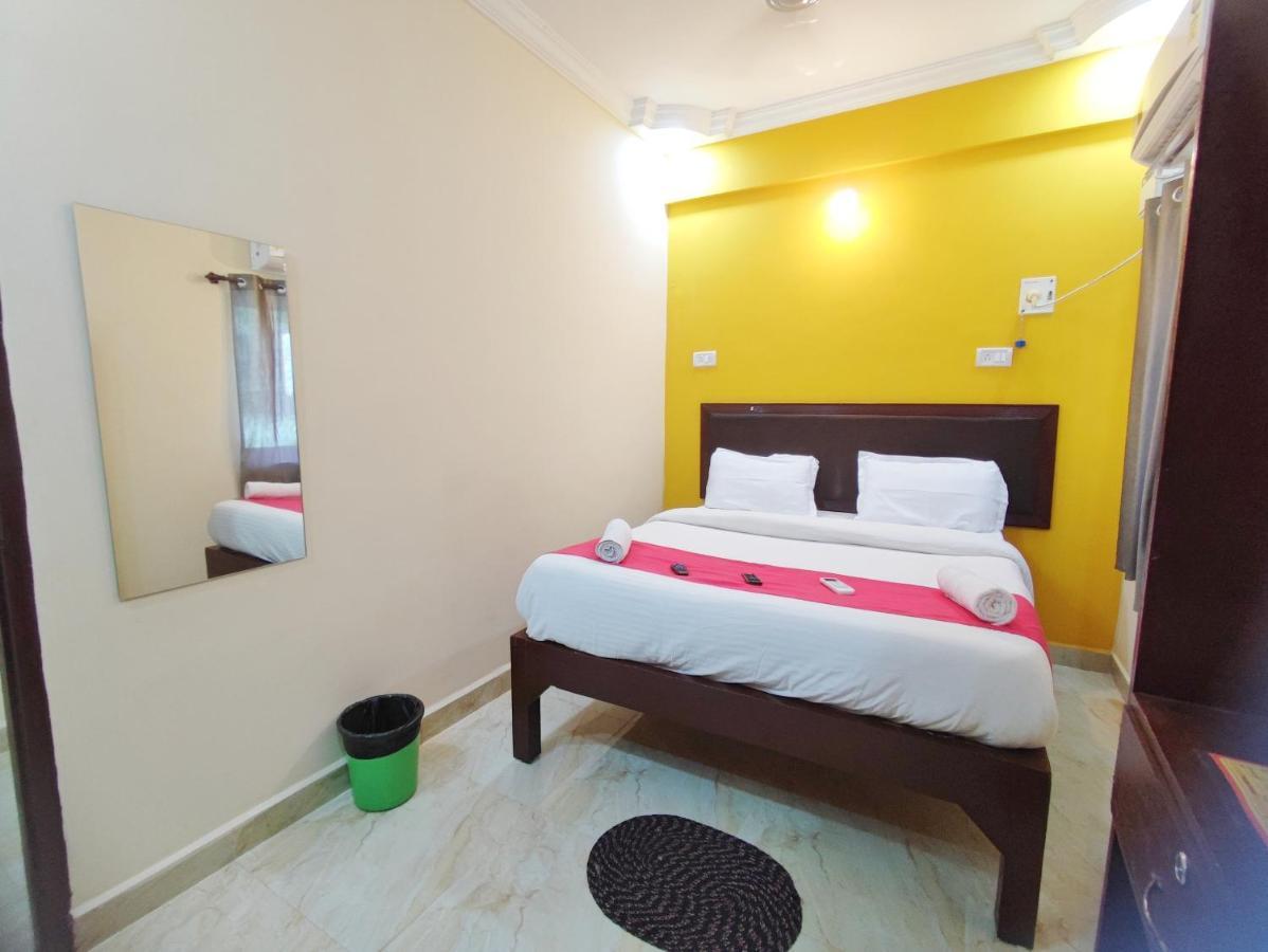 Hotel Candolim Aloft Екстер'єр фото