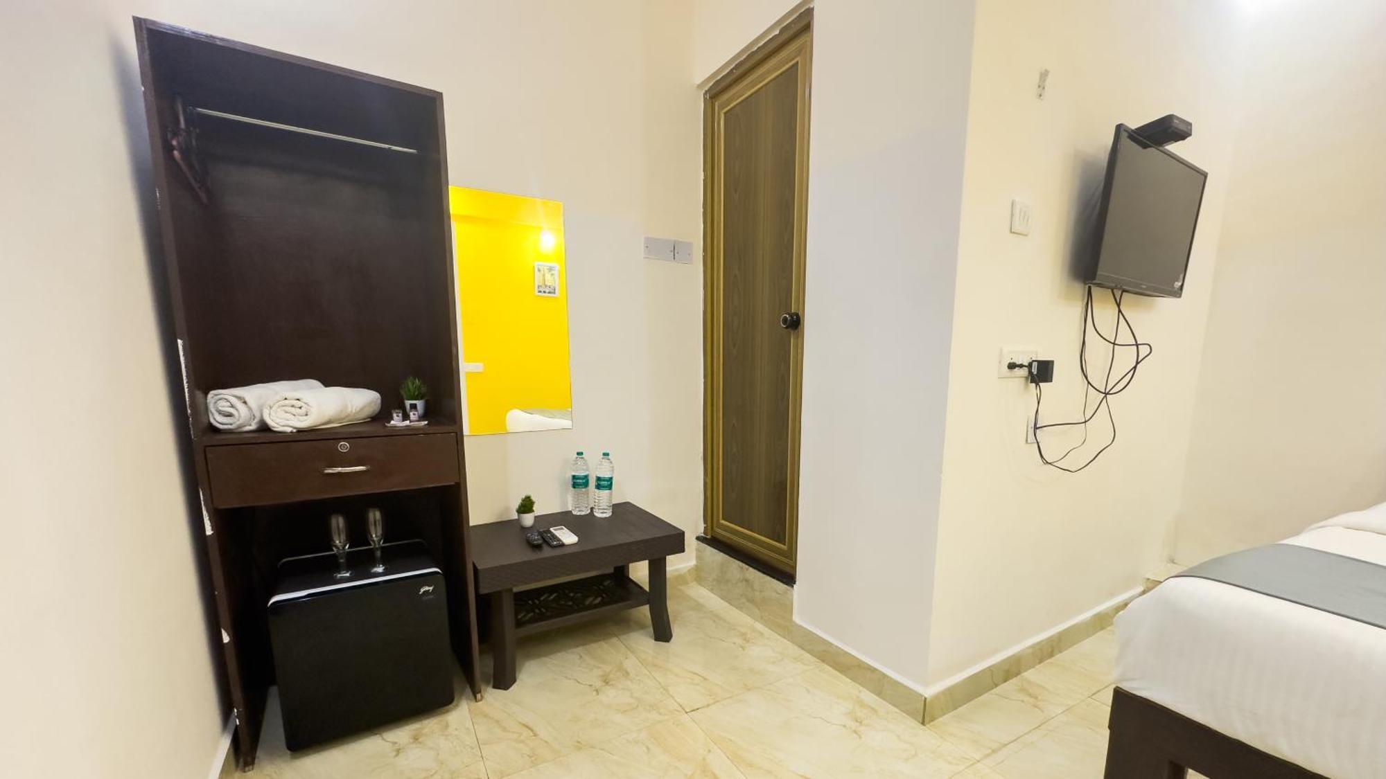 Hotel Candolim Aloft Екстер'єр фото