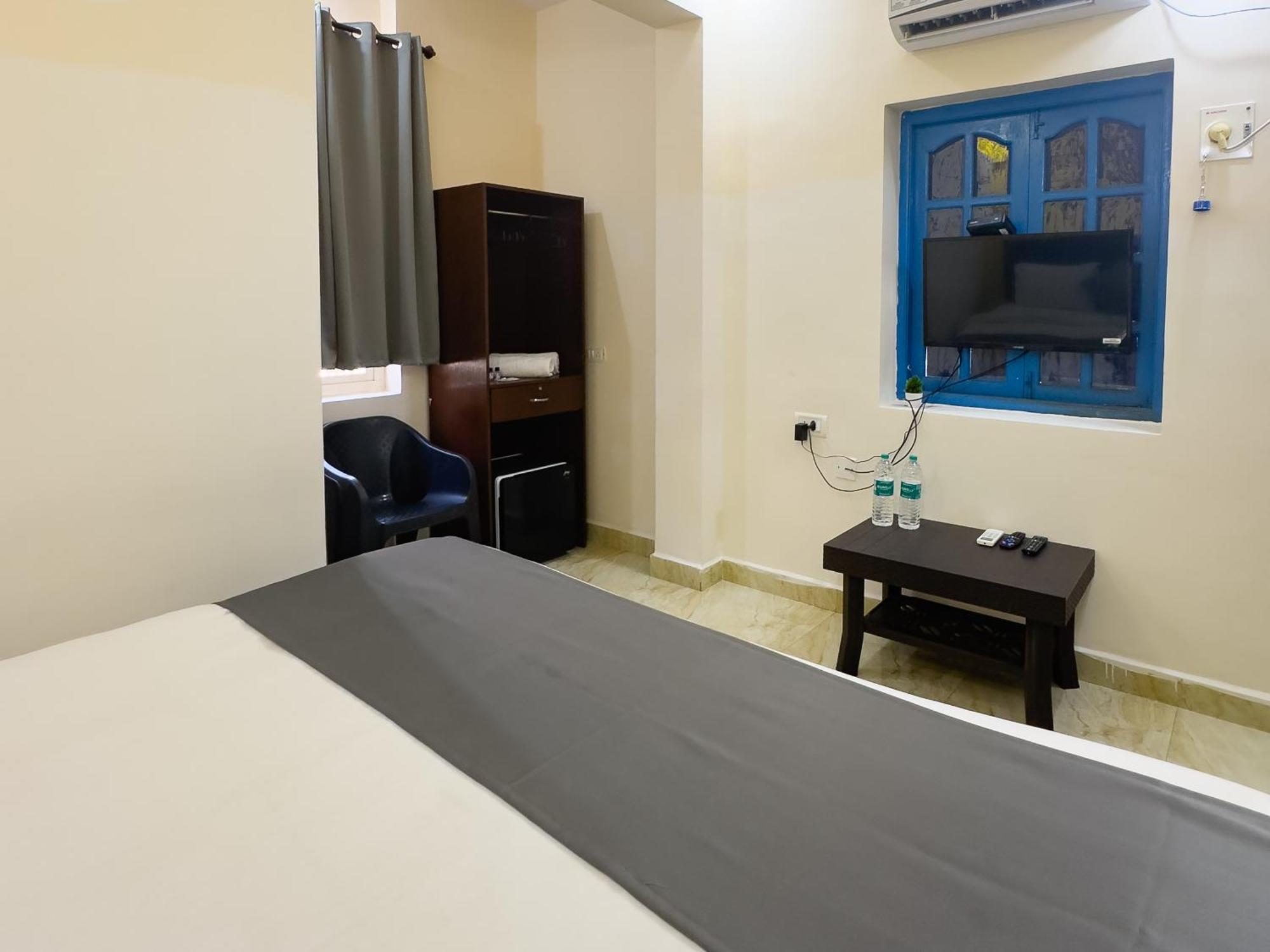 Hotel Candolim Aloft Екстер'єр фото